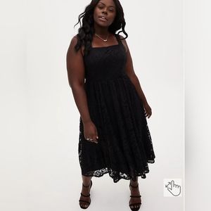 Torrid - Square Neck Lace Skater Dress in Black - Size 20 - NEW